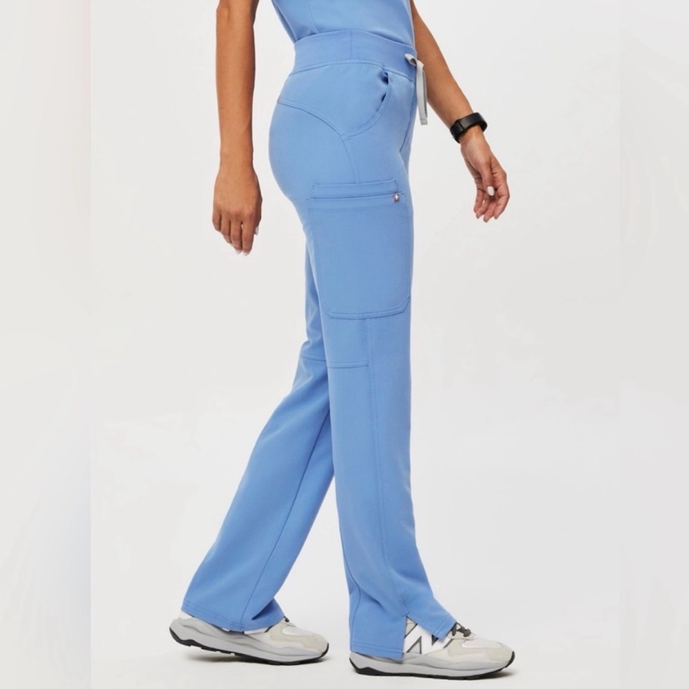 FIGS Kade Cargo Scrub Pants Ceil Blue PO 1569 Size XS/P - Picture 5 of 11